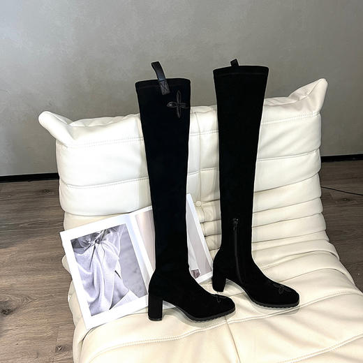 【大货孤品，不退不换】羊猄绒长靴过膝高筒靴粗跟 跟高7CM 商品图0