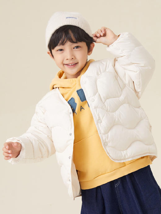 PetitAvril贝甜 儿童挎包羽绒服、炫彩立领羽绒服、可脱卸围巾羽绒服、狗狗图案羽绒服（太平鸟旗下品牌） 商品图5