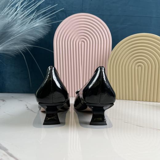 IUIU SECOND 漆皮时装高跟鞋浅口女单鞋 商品图3