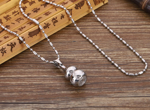 九字真言钛钢葫芦吊坠 商品图2