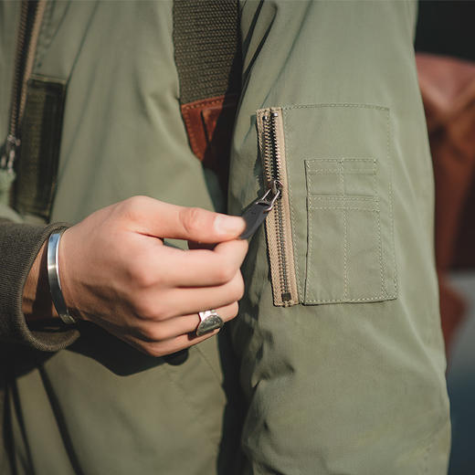 马登工装 美式复古MA-1飞行员夹克阿美咔叽棉衣棒球服立领外套男 商品图1