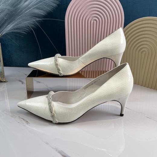 IUIU时装浅口（女单大） 商品图1