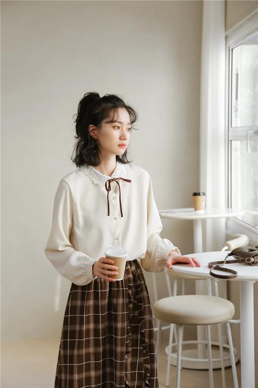 女蕾丝领上衣395 商品图1