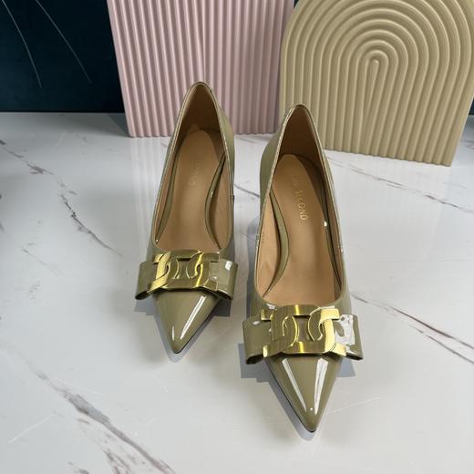 IUIU SECOND 尖头时装漆皮浅口女单鞋 商品图1