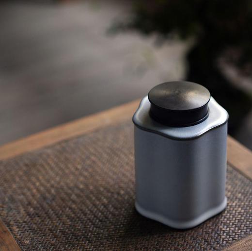 梵山堂景德镇茶叶罐茶仓苏打釉收回青花山水诗文中式陶瓷茶罐高端茶罐 商品图11