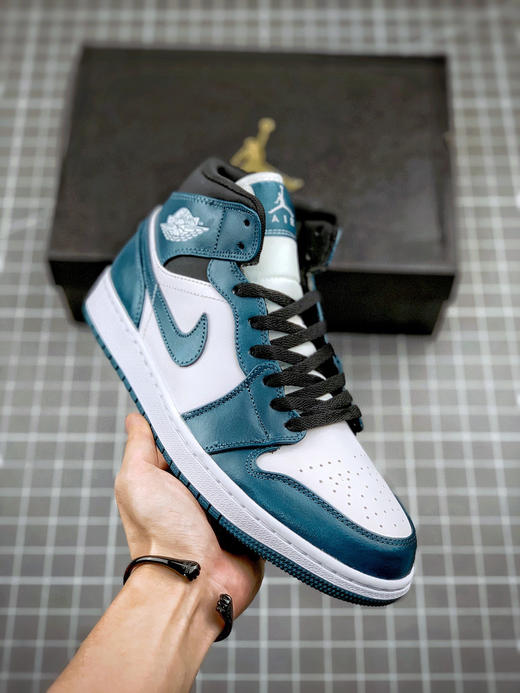 Air Jordan 1 Mid 黑曜石 商品图1