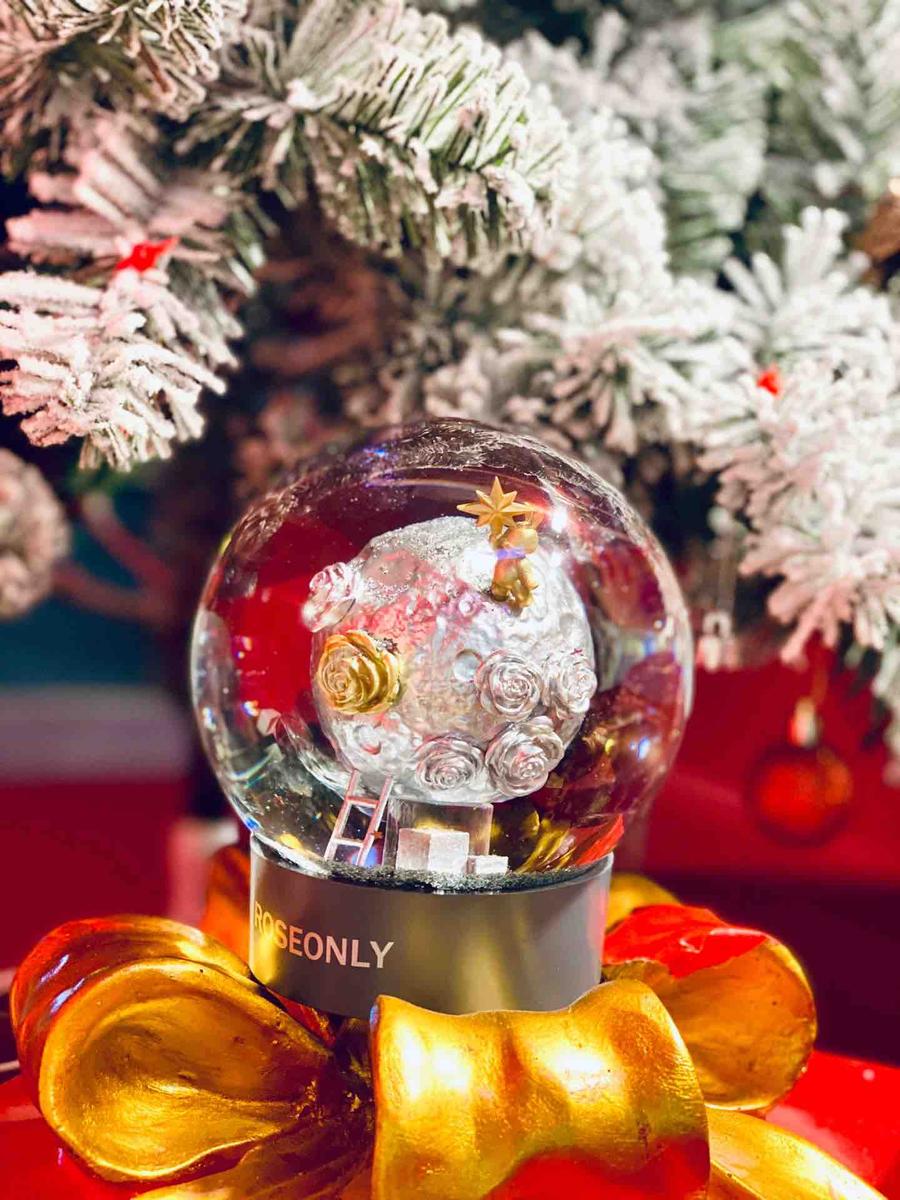 roseonly 玫瑰家居水晶球 摆件 好礼