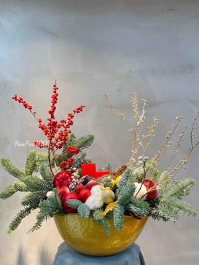 圣诞礼丨圣诞创意插花冬青松枝金银枝松果圣诞球