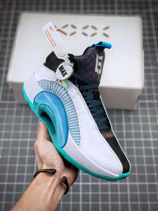 AJ35 首发配色-郭艾伦 商品图1