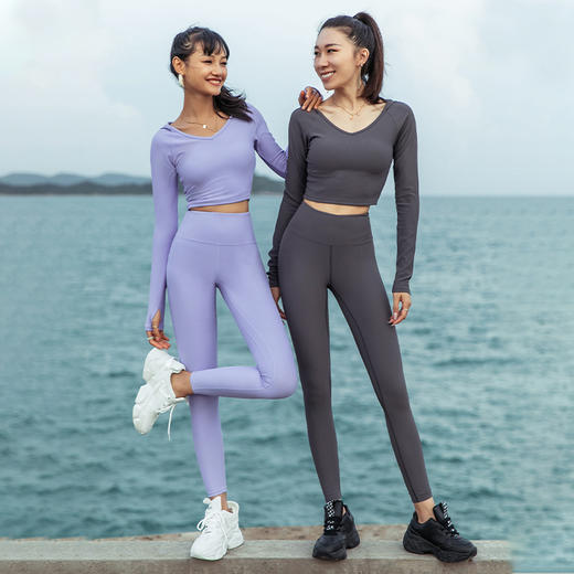 【肌理面料】连帽肌理坑条运动长袖T恤 商品图1