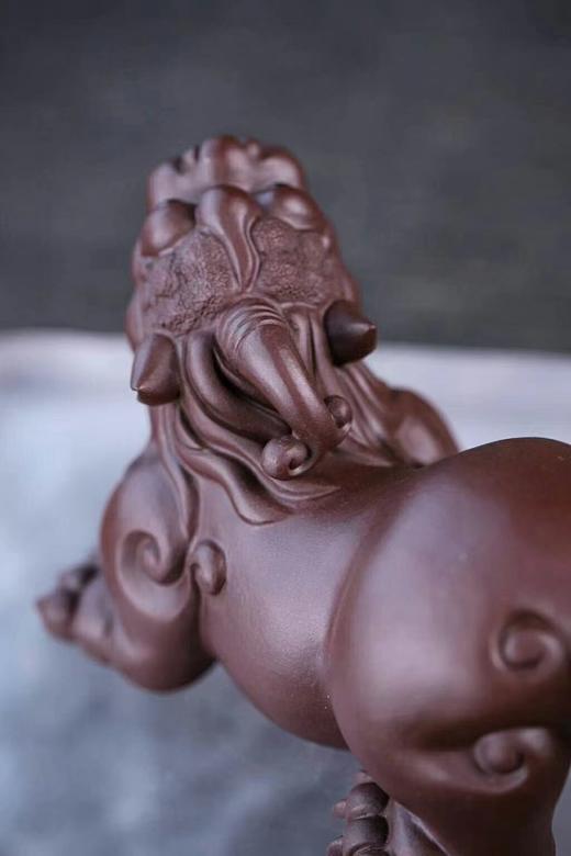 觅财貔貅.尺寸:长15cm  宽10cm  高9cm  泥料:原矿紫泥 商品图6