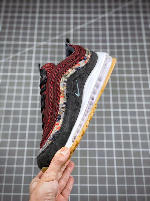 NK Air Max 97 NK BY 琛
97子弹灰红灯芯绒 商品图5