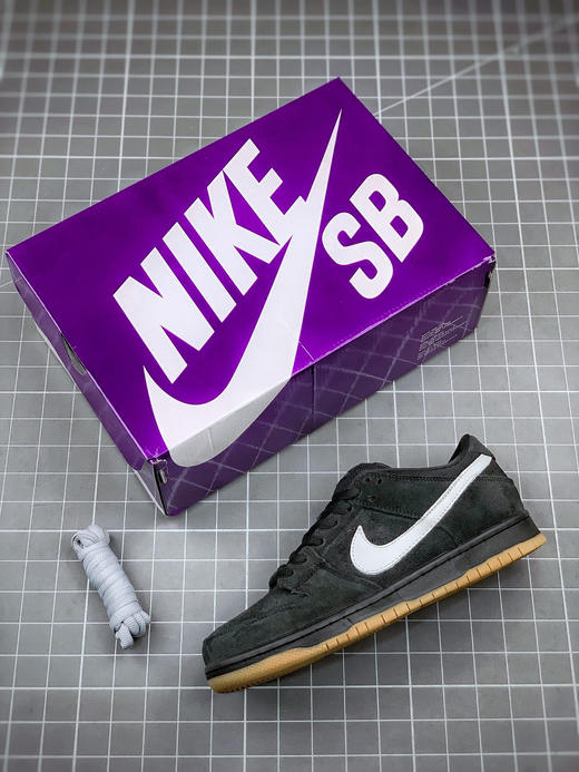 NK SB Dunk Low “Tog”黑生胶 商品图3