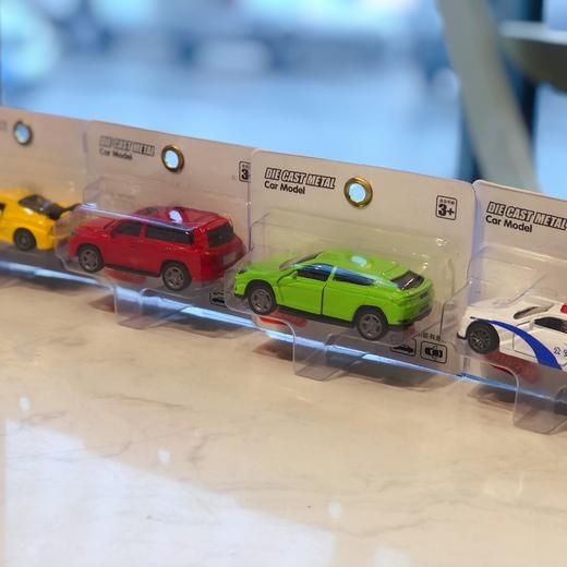 小汽车（随机） 商品图0