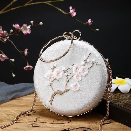 女单肩斜跨包2021新款汉服古风包包链条小圆包旗袍刺绣配饰口金包 商品图4