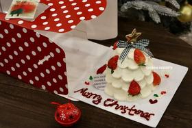 | 4寸迷你草莓圣诞树 |