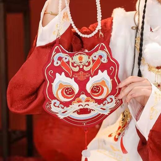 虎虎生威汉服刺绣包拜年包中国风民族旗袍斜跨包四季百搭包流苏包 商品图2