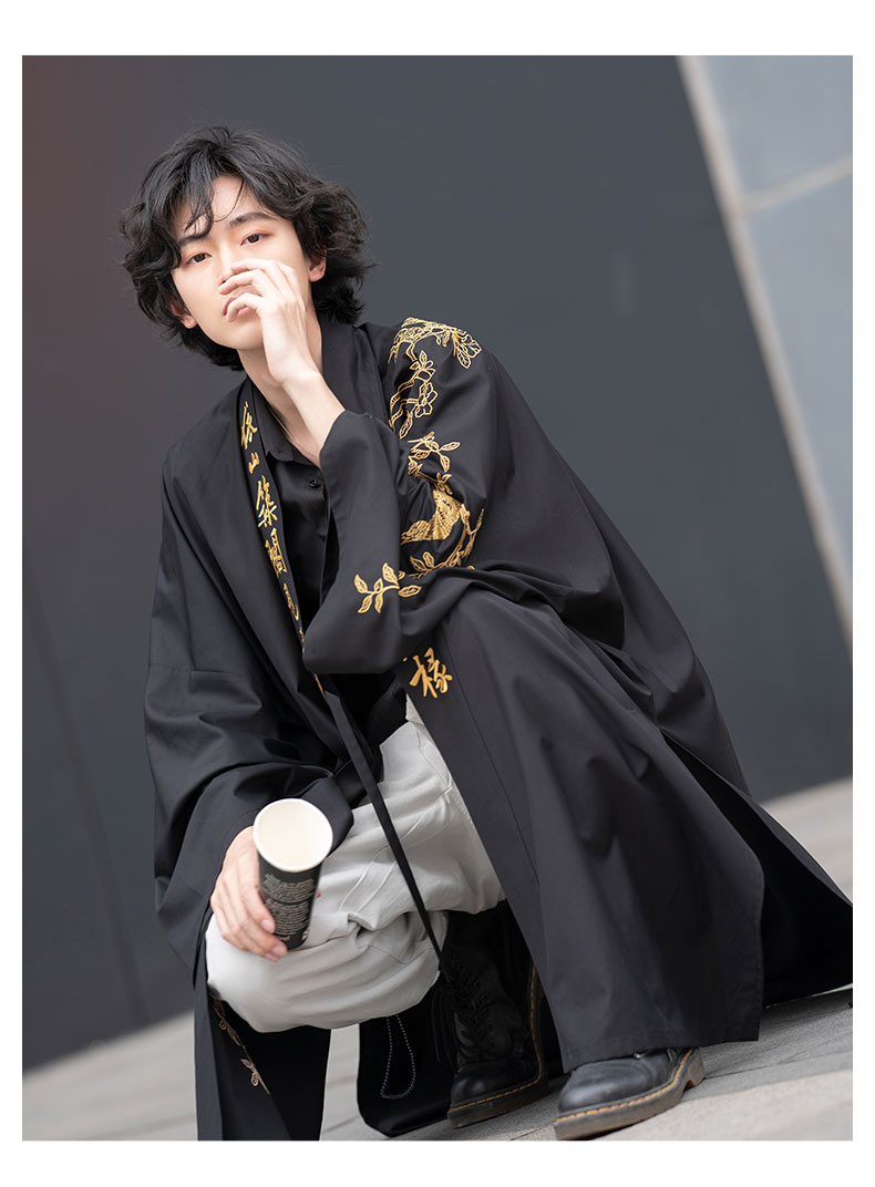 依山筑男款汉元素直领对襟长衫