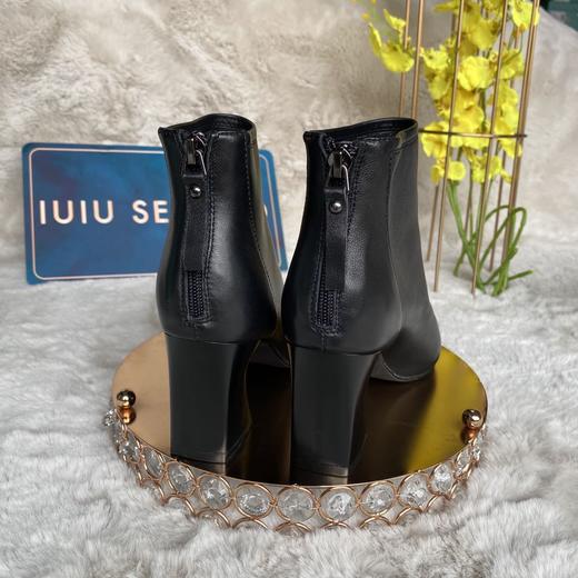 IUIU冬款女靴 商品图2