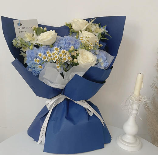 礼品花包装手工费20元（含简易包装纸、花艺师手工费）图片包装仅供参考，以花艺师根据花材实际包装款式为准，介意慎拍！ 商品图3