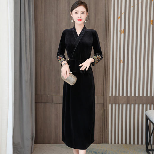 新款女装中式复古金丝绒V领旗袍裙修身中国风连衣裙 HT-XY-AS8758 商品图0
