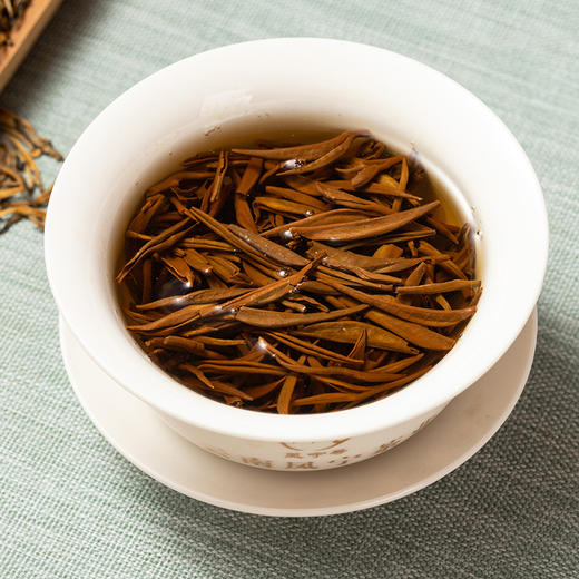 凤宁号【桂蜜金针】经典芽茶250克大包装云南滇红茶 商品图5