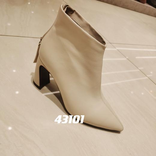 IUIU冬款女靴 商品图0