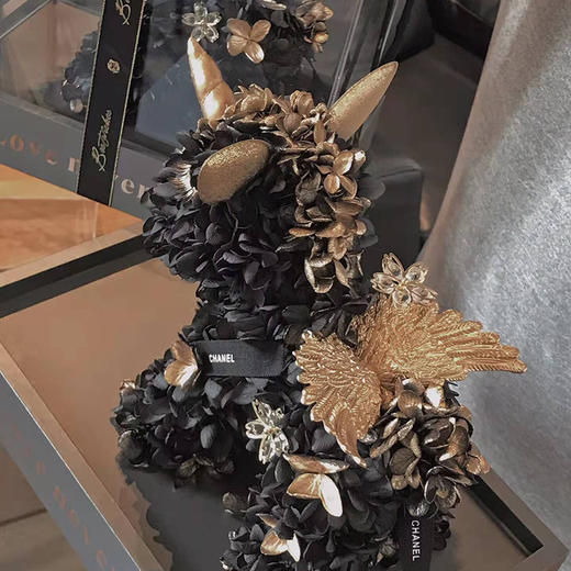 【黑金真爱永恒】黑色独角兽永生花【带礼盒包装】 商品图2