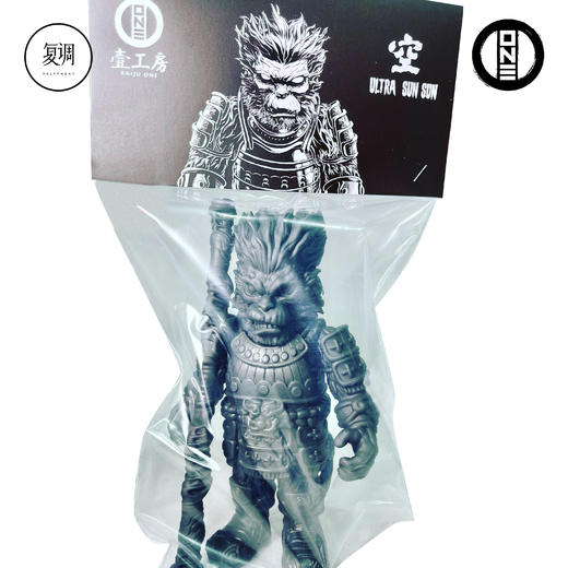 现货 壹工坊 极空黑之呼吸 搪胶潮玩 摆件 商品图1