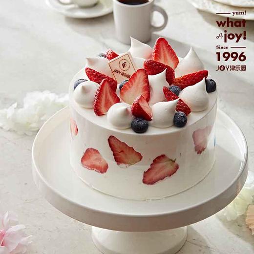云朵草莓蛋糕 商品图0