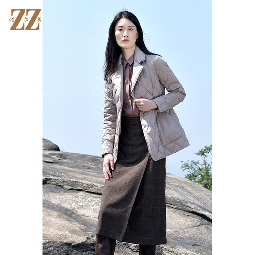 佐尔美2021冬季新款 轻薄菱格短款羽绒服女E14YY08 商品图1