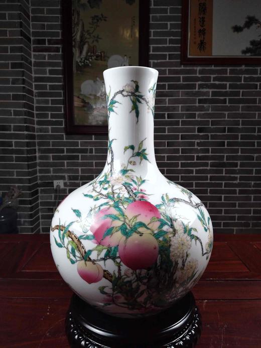 阳士琦： 粉彩九桃天球瓶大号 商品图0