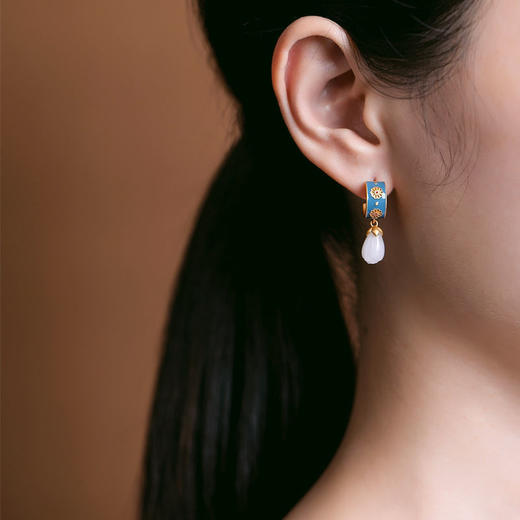 925银滴油耳钉仿和田玉古风创意高档个性玉兰花女款耳钉耳坠 商品图1