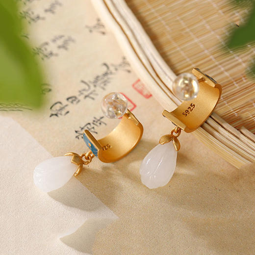 925银滴油耳钉仿和田玉古风创意高档个性玉兰花女款耳钉耳坠 商品图6