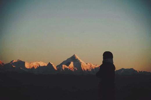 【拼包车活动 ｜4人成行 |  墨石公园+鱼子西两日直通车】行318国道，墨雅寻踪，落入地球的异域星球~ 商品图6