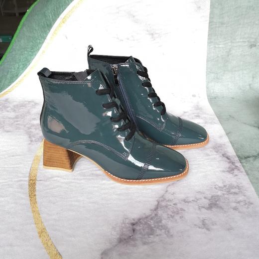 IUIU SECOND 秋冬牛漆皮绑带蓝色时装短靴 商品图1