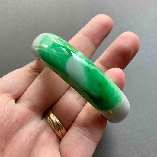 糯种阳绿辣色翡翠手镯56 商品图7