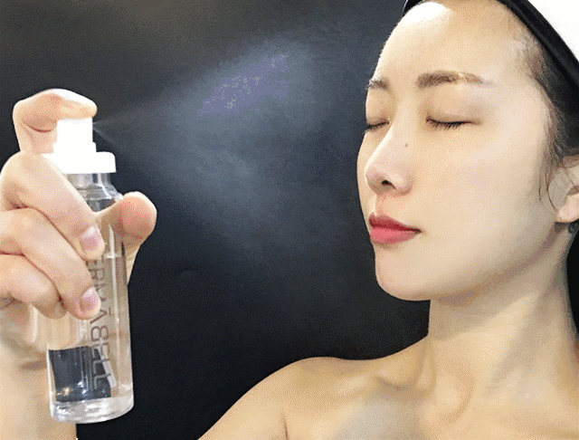  使用补水喷雾后，为什么肌肤反而越用越干？这些技巧你需要Get！ 