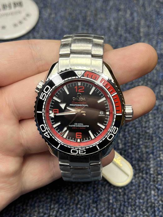 OMEGA欧米茄海马系列600米 潜水男士机械腕表
机芯：搭载进口西铁城 商品图1