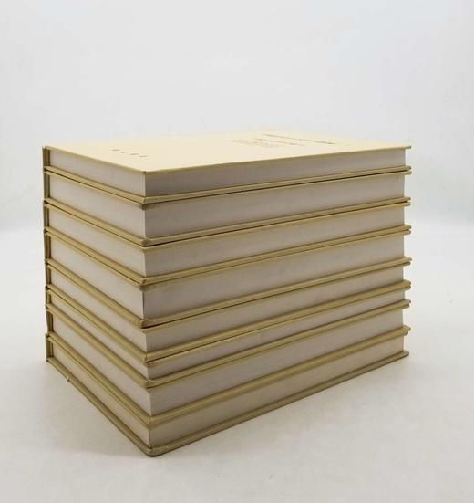 《中国文化研究汇刊》，全8册，精装，16开，影印本，线装书局2006年版，定价3200，售价788元。品相95成。 商品图2
