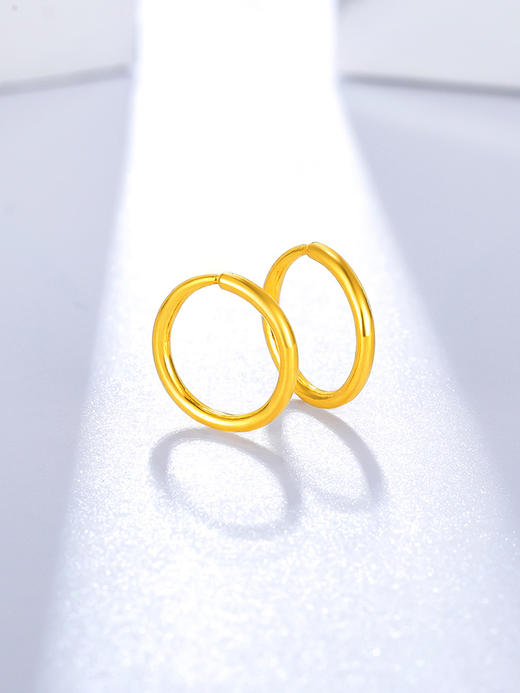 周六福黄金耳饰计价足金素圈光面简约大方耳扣耳环养耳洞官方正品 商品图2