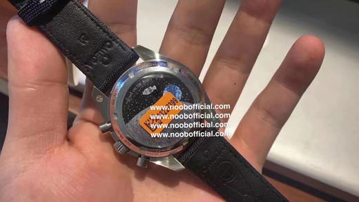 Noob真功能 史努比150周年计时打开之后后盖火箭能转动地球🌍一直能动的同步专柜功能，预定出货！ 商品图7