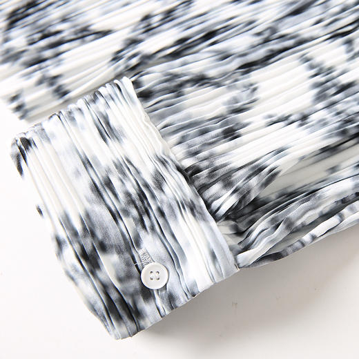 VIMAGE/纬漫纪春季新款抽象印花设计小众衬衣上衣V1709313 商品图7