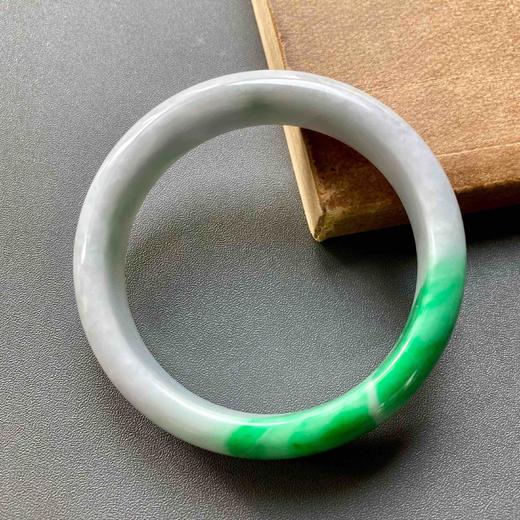 糯种阳绿辣色翡翠手镯56 商品图1