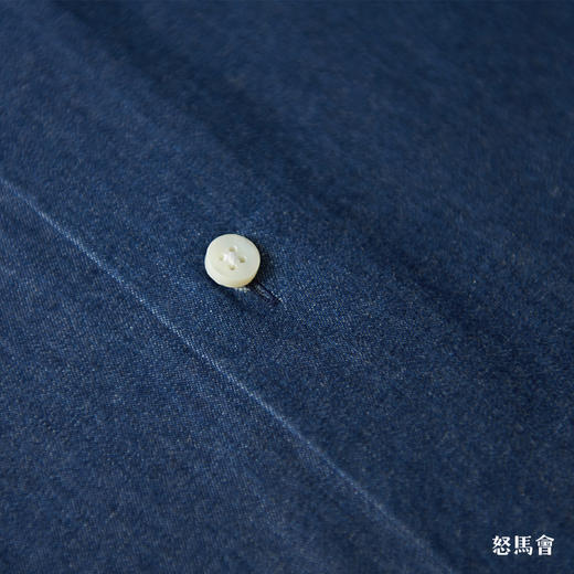 Sojitz 深蓝色丹宁牛仔意式工艺衬衫 商品图5