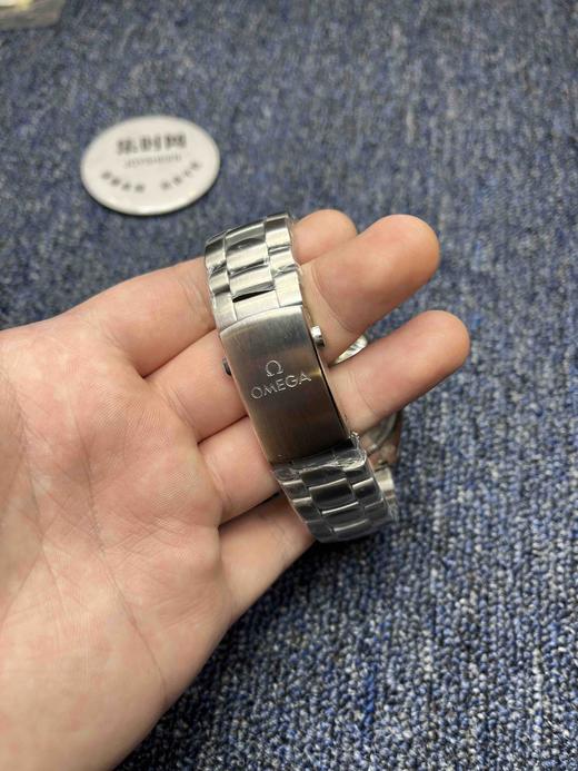 OMEGA欧米茄海马系列600米 潜水男士机械腕表
机芯：搭载进口西铁城 商品图6