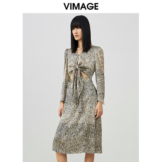 VIMAGE/纬漫纪春季新款100%桑蚕丝修身显瘦设计出众V领印花连衣裙V1707306 商品图3