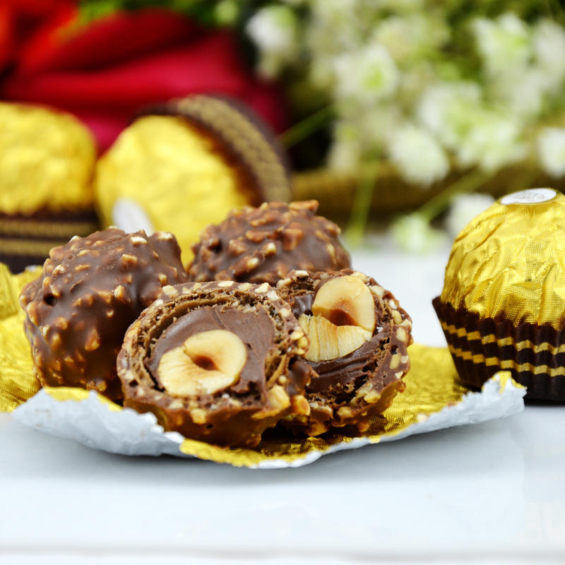 费列罗ferrero rocher巧克力 意大利原装进口 t30榛果威化牛奶巧克力