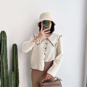 翻领学院风毛衣