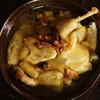 【山珍鸡汤 食材包】(山林散养一年半母鸡一只+野生竹荪+野生姬松茸+山姜）免费清理好.真空包装.顺丰冷鲜配送次日到 商品缩略图0